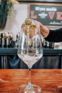 Wine Tasting Etiquette - Meadowcroft Wines